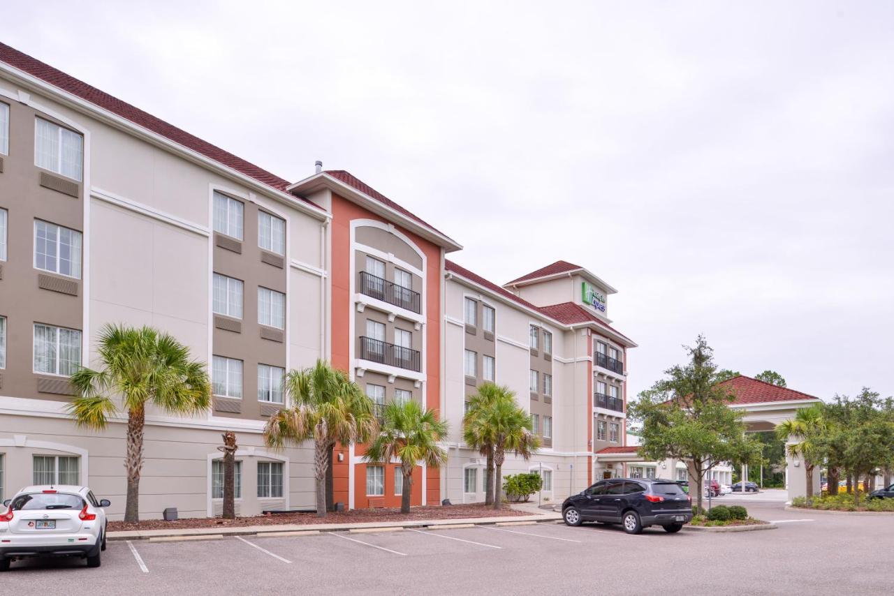 Holiday Inn Express Tampa North Telecom Park By Ihg Temple Terrace Экстерьер фото